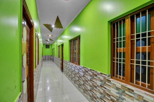 Oyo Flagship 83734 Hotel Jewar International