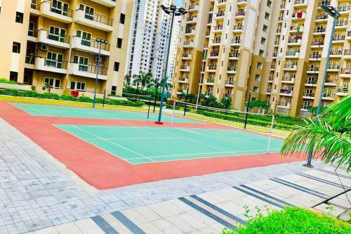Apartamento The F�ilte Square Near India Expo Mart