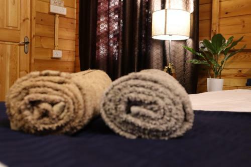 Bed & Breakfast Green Chromide River View Wooden House