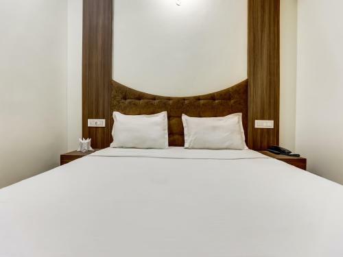Oyo 85427 Hotel La Vista