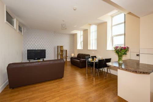 Waterview Deluxe Apartments