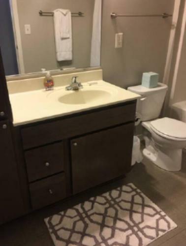 Apartamento Stylish 1bdrm Perfect For Long-term In Des Moines