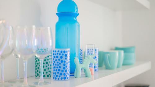 Apartamento Pickle Factory Soda Pop Whimsical Fun Studio