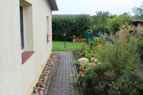 Bungalow Gro� Dratow