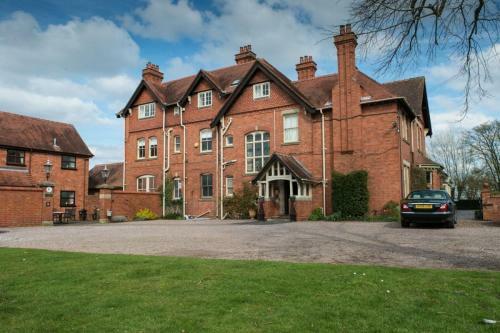 The Old Vicarage Hotel & Restaurant