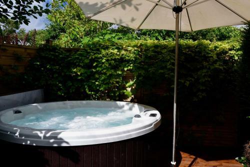 Cotswold House Hotel And Spa - "a Bespoke Hotel"