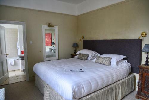 Cotswold House Hotel And Spa - "a Bespoke Hotel"