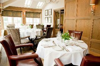 Noel Arms - "a Bespoke Hotel"