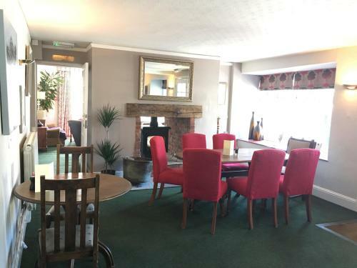 The Crown Hotel