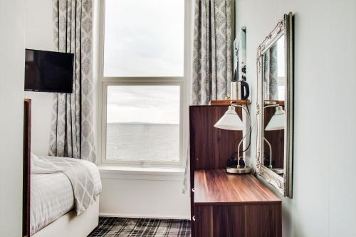 Hostal St Ives Hotel