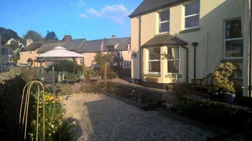 Bed & Breakfast Exmoor Lodge