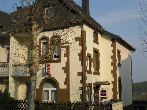 Monteur Apartment Valeria