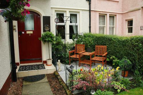 Bed & Breakfast Pitreavie Guest House