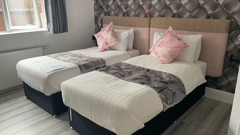 Hostal Charnwood Lodge