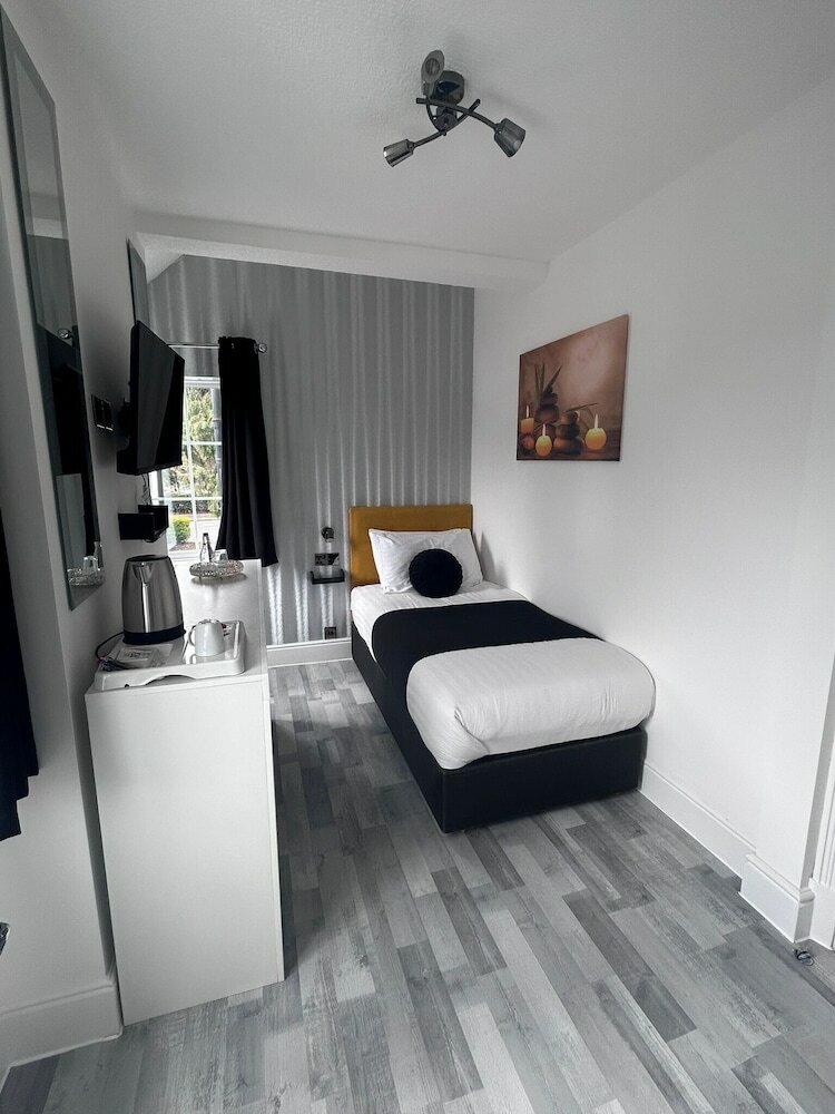 Hostal Charnwood Lodge