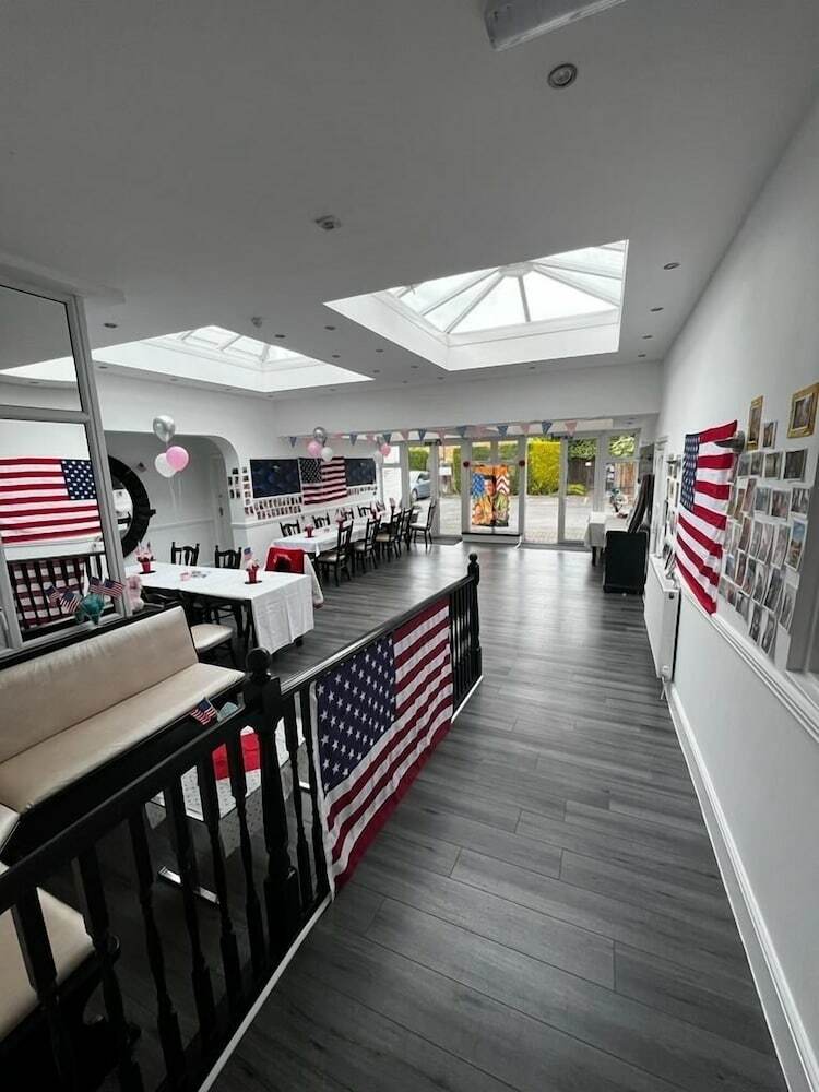 Hostal Charnwood Lodge