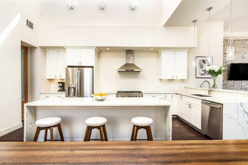 Apartamento Le Bon Temps - Luxury New Orleans Apts