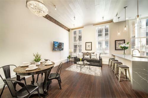 Apartamento Le Bon Temps - Luxury New Orleans Apts