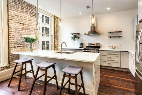 Apartamento Le Bon Temps - Luxury New Orleans Apts