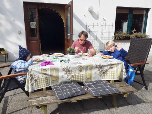 Hostal Birkenhof Ashram Familien Blockh�tten