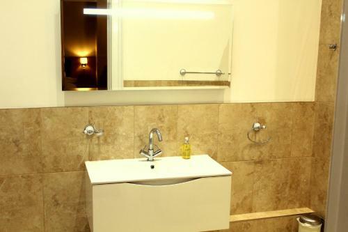 Hostal Edgerton Guest House