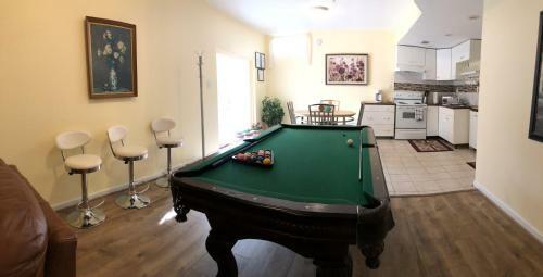 Apartamento Single Family Home