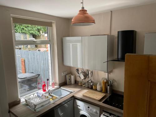 Cosy Cottage Edge Of Peak District -log Burner Uk