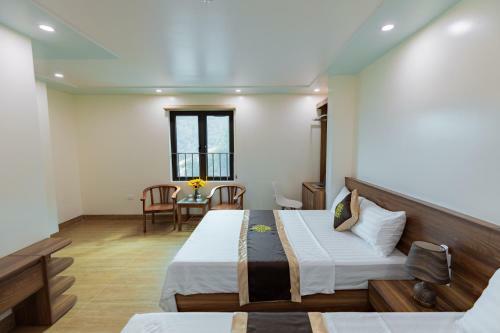 Dzung Lai Bay View Hotel