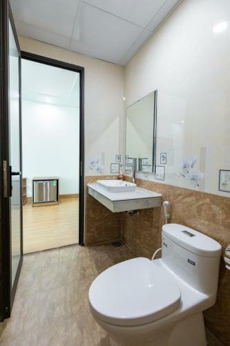 Dzung Lai Bay View Hotel