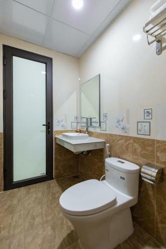 Dzung Lai Bay View Hotel