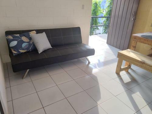 Bonito Apartamento En Condominio Privado Cerca Del Centro