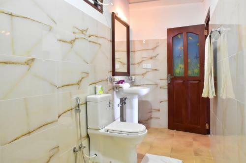 Hostal Villa De White Sambur