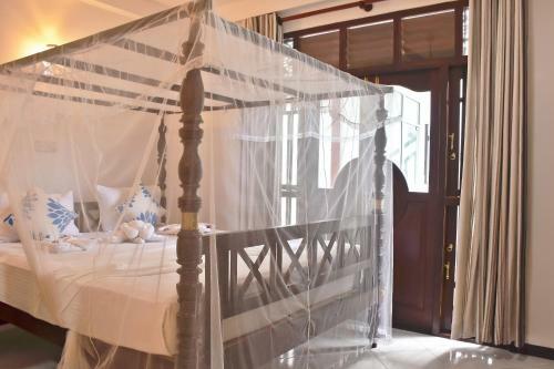 Hostal Villa De White Sambur