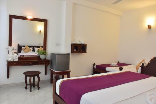 Hostal Villa De White Sambur