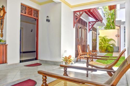 Hostal Villa De White Sambur