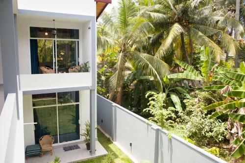 Hostal Alvas House