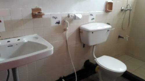 Hostal Drop Inn Holiday Bungalow