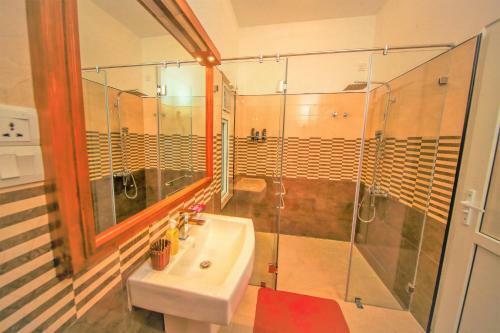 Y&y Residence