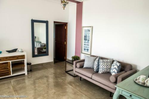 Bed & Breakfast Bougain Villa Luxury "home Stay" In Kandy