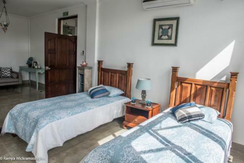 Bed & Breakfast Bougain Villa Luxury "home Stay" In Kandy