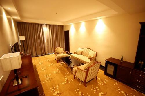 The Grand Mountain Hotel
