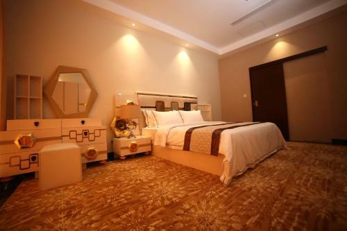 The Grand Mountain Hotel