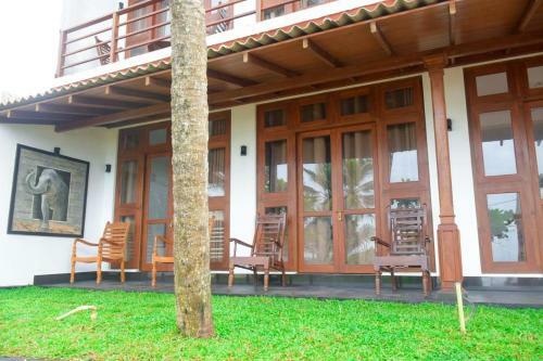 Hotel Ocean Breeze Villa