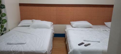 Posada R.blest Viajeros House Rentals
