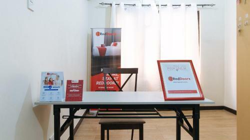Hotel Cristian Jay Dormitory
