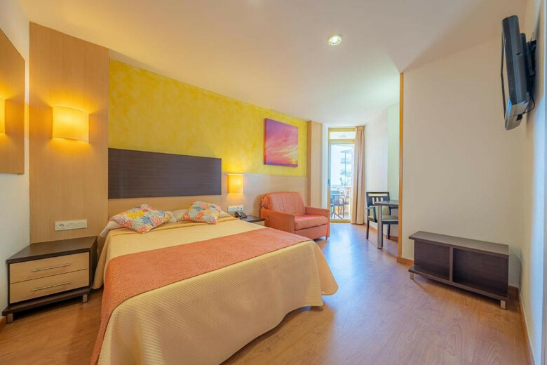 Blaumar Hotel