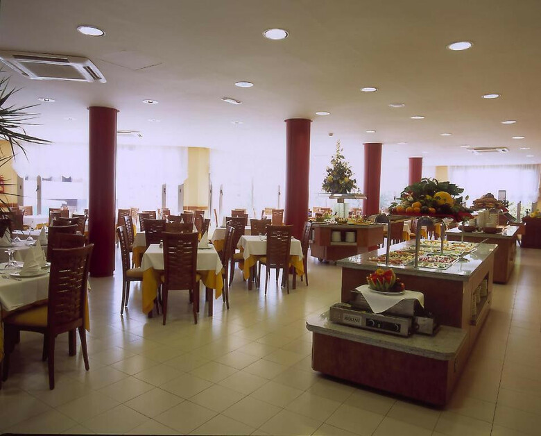Hotel Fenals Garden