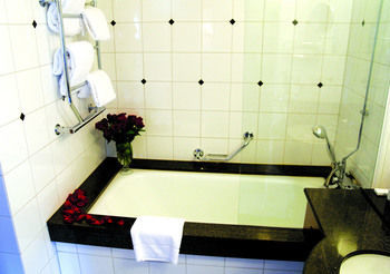 First Hotel Reisen