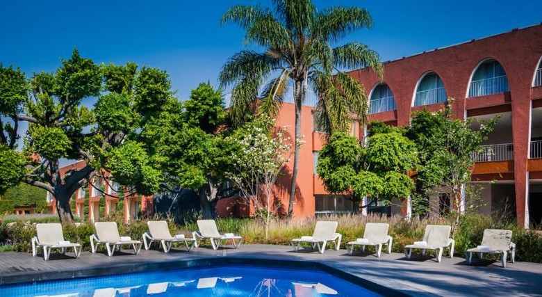 Hotel Fiesta Inn Aeropuerto