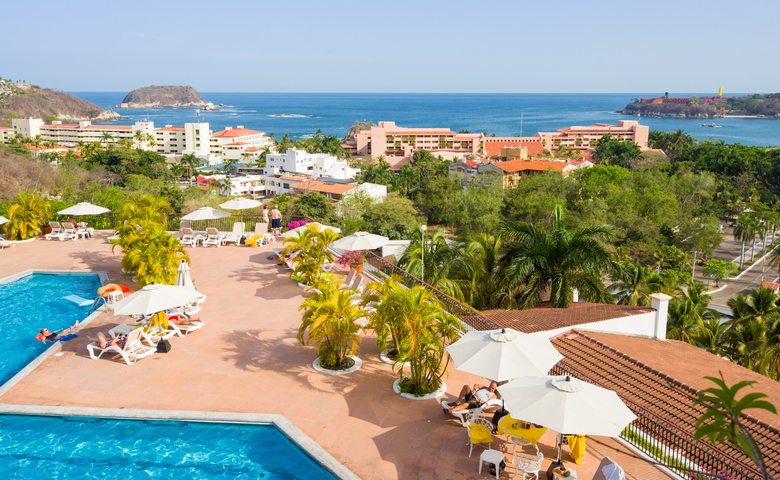 Hotel Crown Pacific Huatulco All Inclusive